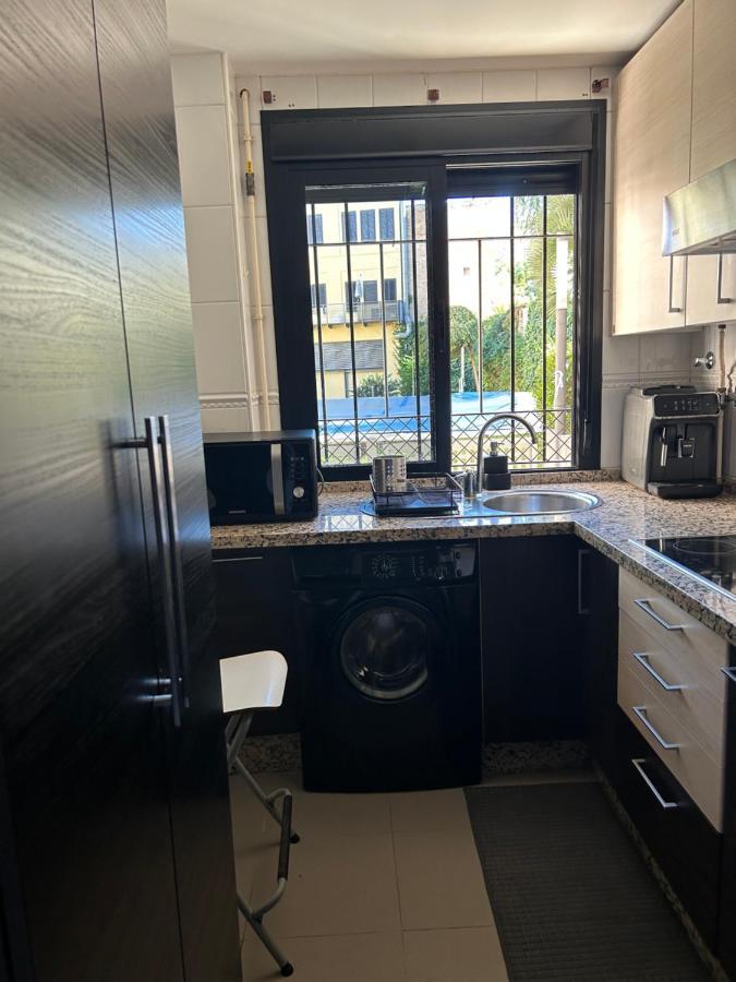 Apartamento Proximo Al Centro De 2 Dormitorios Con Piscina. Севиля Екстериор снимка