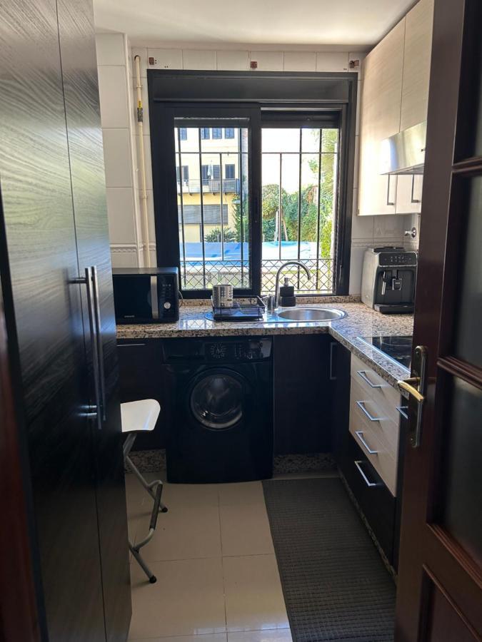 Apartamento Proximo Al Centro De 2 Dormitorios Con Piscina. Севиля Екстериор снимка