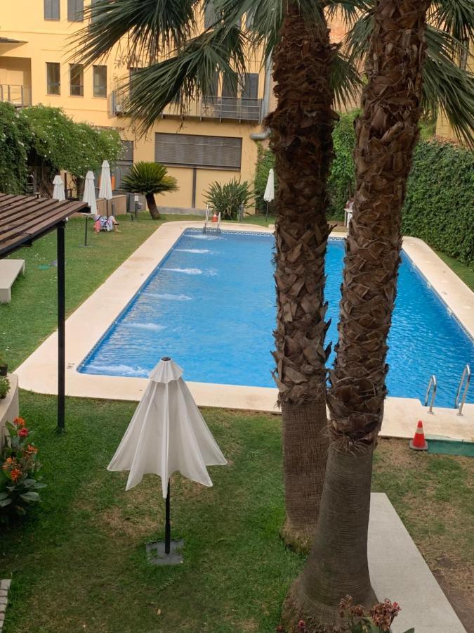 Apartamento Proximo Al Centro De 2 Dormitorios Con Piscina. Севиля Екстериор снимка